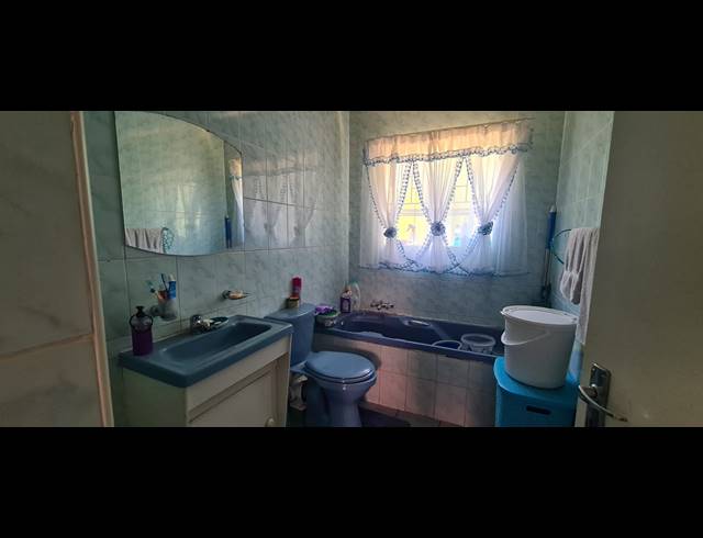 3 BEDROOM TOWNHOUSE FOR SALE IN HALFWAY GARDENS
